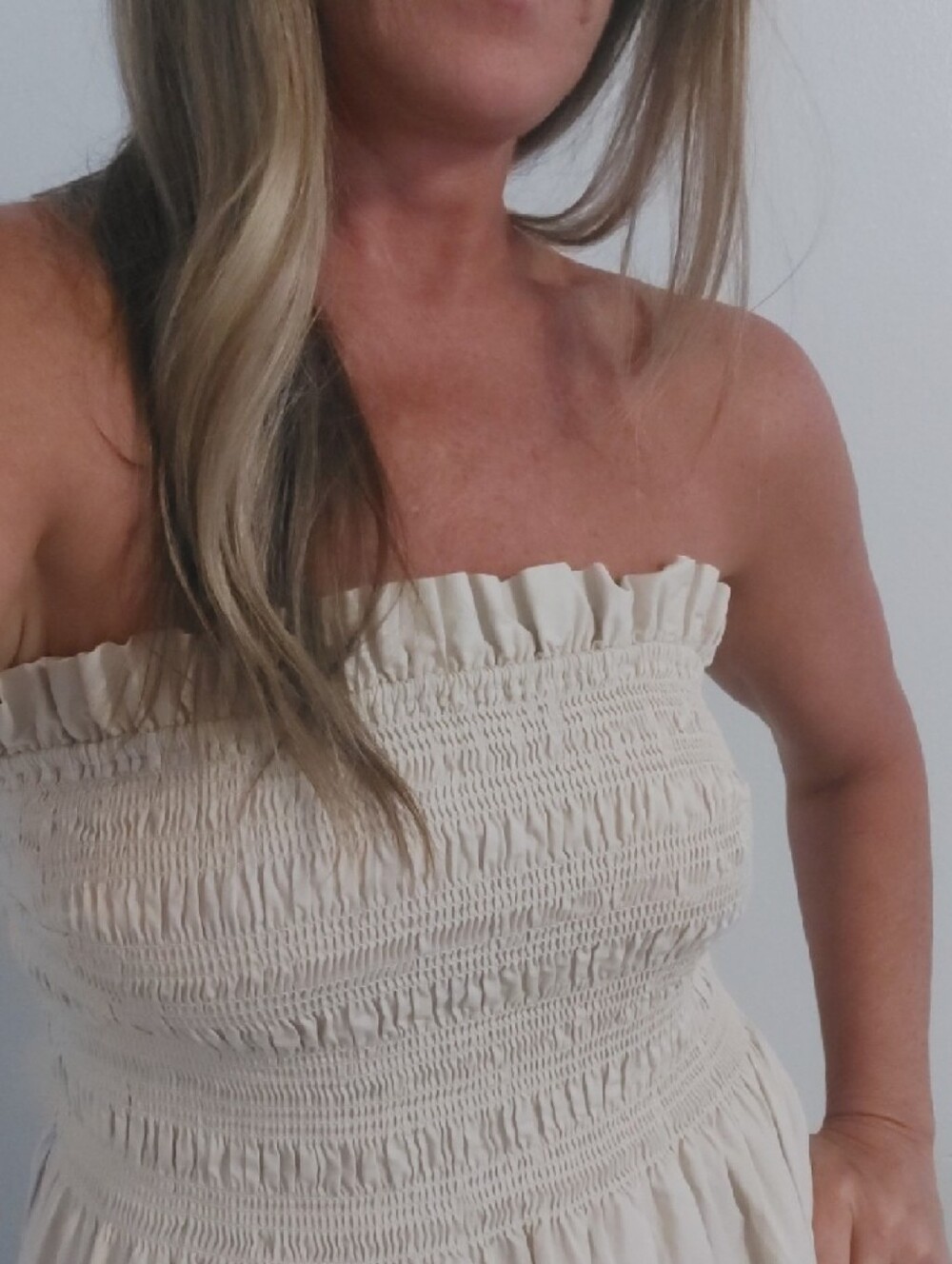 H&M Strapless Smocked Maxi Dress Light Beige 100% Cotton Size M - Picture 2 of 8